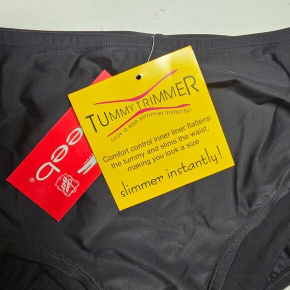 Ceeb Swimwear Plus Size Solid 6" Bikini Brief Size 18 Style #5389B - Picture 5 of 10